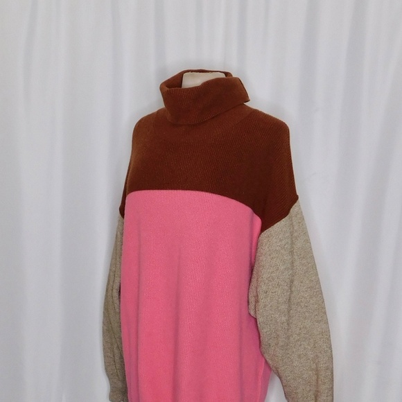 FREE PEOPLE Softly Structured Colorblock Sweater Turtleneck Candy Pop Medium - Picture 9 of 16